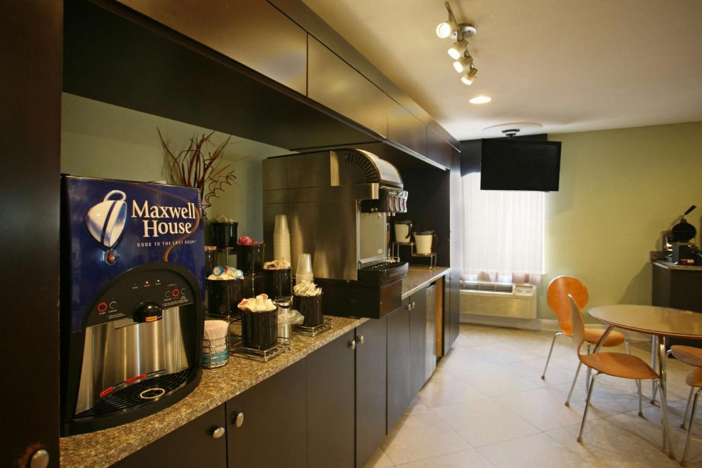 Best Western Zachary Inn Main image